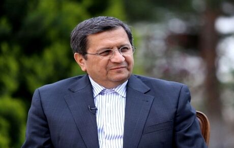 همتی از دستاورد‌های مثبت مذاکرات روئسای بانک مرکزی ایران و عراق خبر داد
