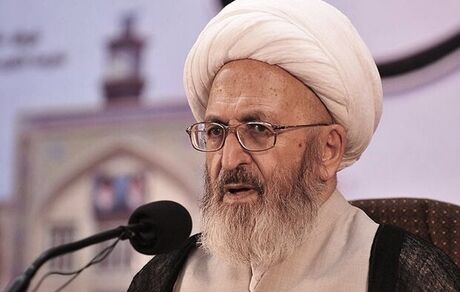 آیت‌الله سبحانی: ساختار بانکی کشور هرچه سریع‌تر اصلاح شود