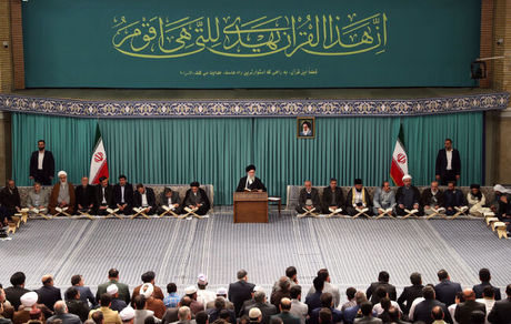 دنیای اسلام حتماً نابودی غده سرطانی صهیونیست را به چشم خواهد دید / دولت‌های اسلامی به دستورات قرآنی عمل کنند