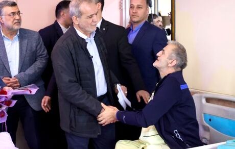 دیدار رئیس جمهور با جانبازان هشت سال دفاع مقدس