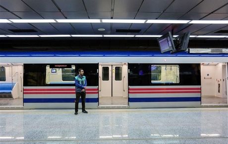 بلیت مترو در تمامی خطوط هفتگانه مترو نیم بهاء شد