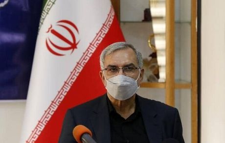 پیگیری تبدیل وضعیت پرستاران ۸۹ روزه / وضعیت نامشخص ارز دارو در بودجه ۱۴۰۱