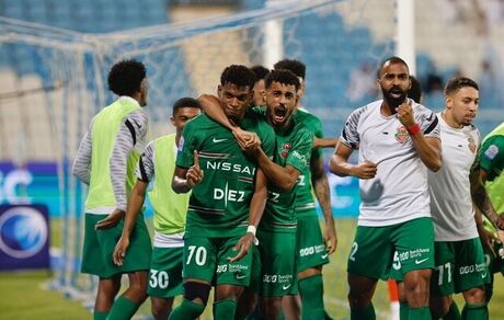 پایان لیگ فوتبال امارات: الاهلی با نوراللهی قهرمان شد