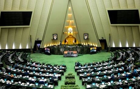 
مجلس یازدهم؛ القای حاکمیت دوگانه و چالش اعتمادسازی عمومی
