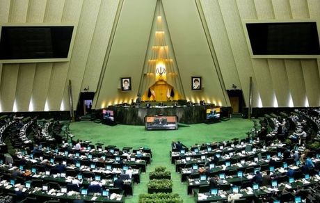 
مجلس یازدهم؛ القای حاکمیت دوگانه و چالش اعتمادسازی عمومی
