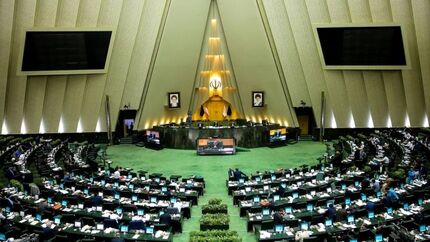 
مجلس یازدهم؛ القای حاکمیت دوگانه و چالش اعتمادسازی عمومی
