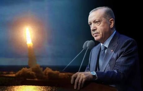 اردوغان از توسعه برنامه موشکی ترکیه خبرداد