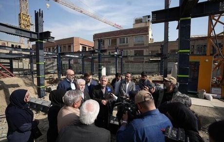 ساخت دو مرکز تجاری در حریم کاخ گلستان متوقف شد