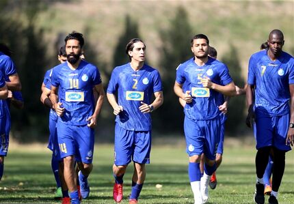 تایید قرارداد ۱۰ میلیارد تومانی برخی بازیکنان در باشگاه استقلال