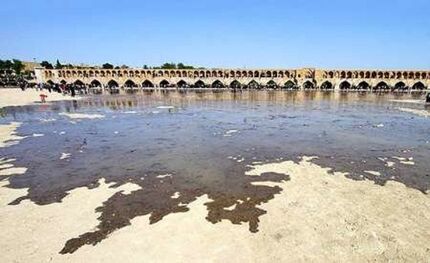 آب بالاخره به زاینده رود رسید