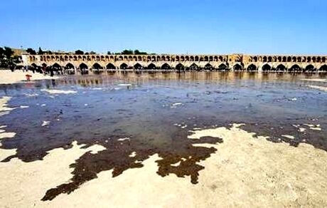 آب بالاخره به زاینده رود رسید