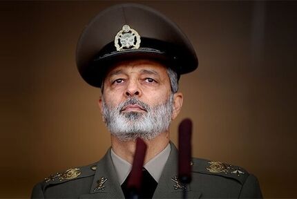 فرمانده کل ارتش: به ذره‌ذره خاک کشور حساس هستیم