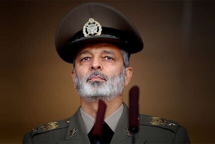 فرمانده کل ارتش: به ذره‌ذره خاک کشور حساس هستیم