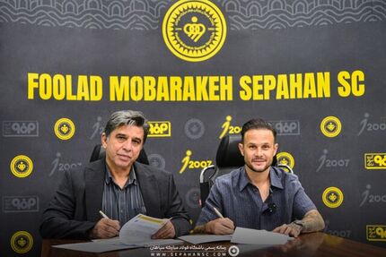 سپاهان با یک بازیکن از لالیکا قرارداد بست