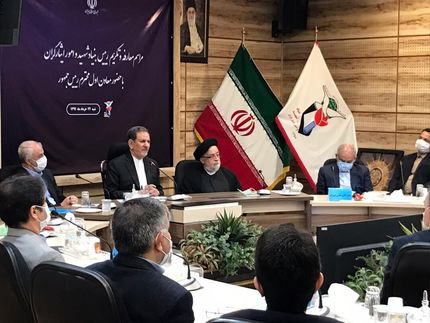 جهانگیری: برخی منتقدان کمترین ارتباطی با زندگی مردم ندارند