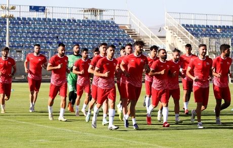 تراکتور دو بازیکن جدید به خدمت گرفت