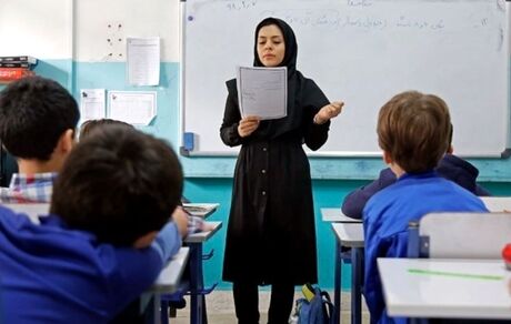 جزئیاتی از طرح رتبه‌بندی معلمان و امتیازات لازم برای احراز هر رتبه/۸ گروهی که شامل «رتبه‌بندی معلمان» نمی‌شوند