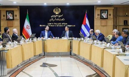 گفت و گوی مقامات ایران و کوبا برای توسعه همکاری‌ها در زمینه حمل و نقل