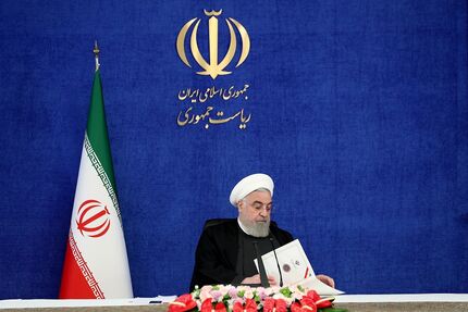 قدردانی رییس‌جمهور از انسجام، همبستگی و هوشیاری مردم در جشن ۲۲ بهمن