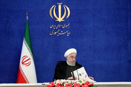 قدردانی رییس‌جمهور از انسجام، همبستگی و هوشیاری مردم در جشن ۲۲ بهمن