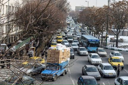 محسن هاشمی:  طرح ترافیک باید از درب منازل انجام شود