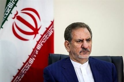 حضور جهانگیری در منزل دو تن از جان‌باختگان حادثه سقوط هواپیمای اوکراینی