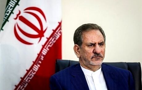 حضور جهانگیری در منزل دو تن از جان‌باختگان حادثه سقوط هواپیمای اوکراینی