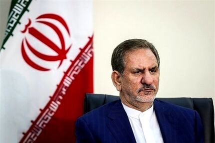 حضور جهانگیری در منزل دو تن از جان‌باختگان حادثه سقوط هواپیمای اوکراینی