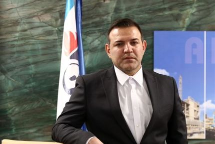 رئیس فدراسیون فوتبال هر روز تنها تر از دیروز