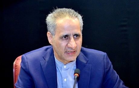 معطل شدن هزاران کامیون ایرانی بدلیل تغییر استاندارد سوخت در افغانستان