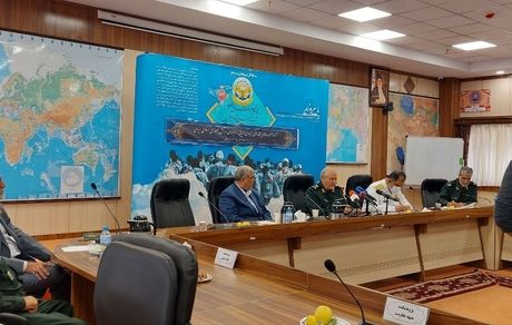 نیروی دریایی ارتش، رزم‌ناوهای سنگین و ناوگان ۱۱ فروندی می‌سازد