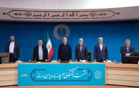 رئیس جمهور: مذاکرات براساس مصوبه شورای عالی امنیت ملی است / اقتصاد و معیشت مردم دغدغه‌های دولت است