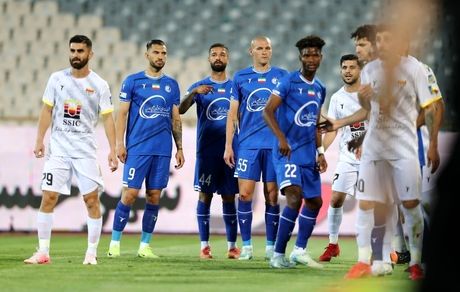 روزهای کابوس‌وار استقلال تمام نمی‌شود / باخت در خانه به فولاد!