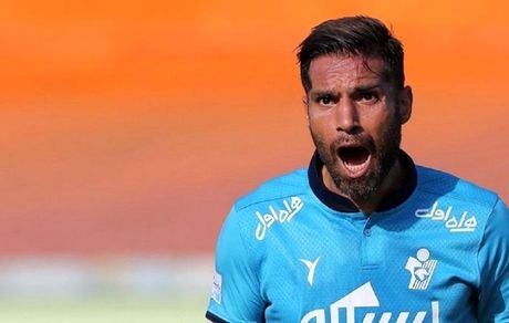 حرف‌های بی‌پروای امیرحسین صادقی درباره استقلال و باند مافیایی! 