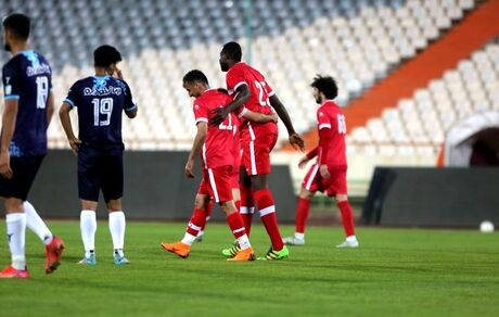 پرسپولیس در بازی دوستان، پیکان را برد