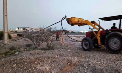 کشف خط لوله قاچاق انتقال سوخت در سواحل بندرلنگه