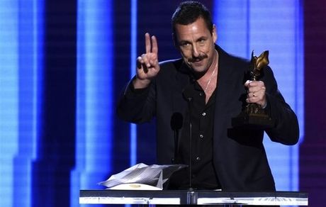 حمله تند آدام سندلر به اسکار