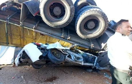 پراید له شد / سرنشینان زنده ماندند