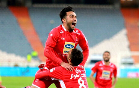 شیرینی عروسی نعمتی، نهار ظهر امروز پرسپولیسی‌ها