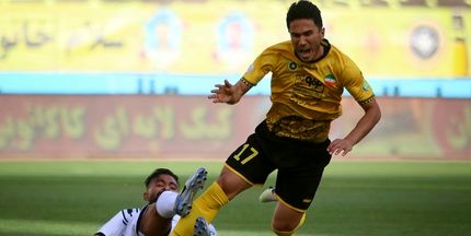 کاپیتان سپاهان به مس رفسنجان پیوست