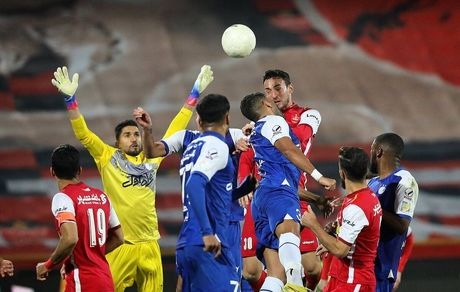 مدافع گرجستانی پرسپولیس دربی را از دست داد