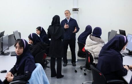 رئیس جمهور: در محیط‌ آموزش، ایجاد چالش و طرح مسئله ضرورتی انکارناپذیر است