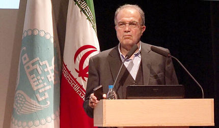 با تولید ۲ درصد علوم جهان، مصرفکننده آن نیستیم/نهال علوم پایه را در دولت بکاریم