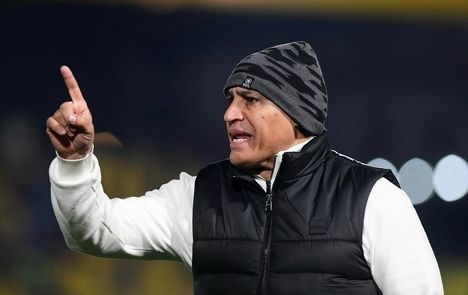 علیرضا منصوریان در عراق محروم و جریمه شد