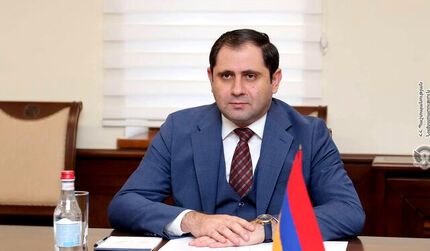 وزیر دفاع ارمنستان به ایران آمد