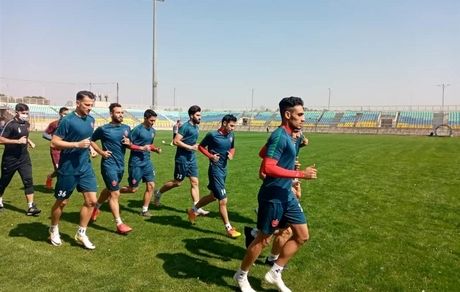 غیبت‌های ادامه‌دار در تمرین پرسپولیس