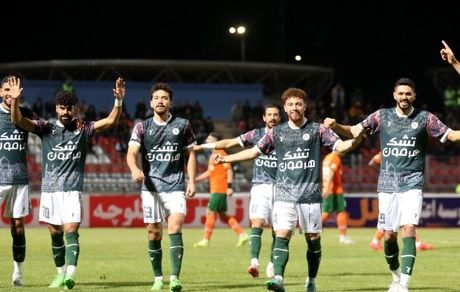 تداوم روزهای خوب ذوب آهن در لیگ برتر / گاندوها به رده پنجم رسیدند