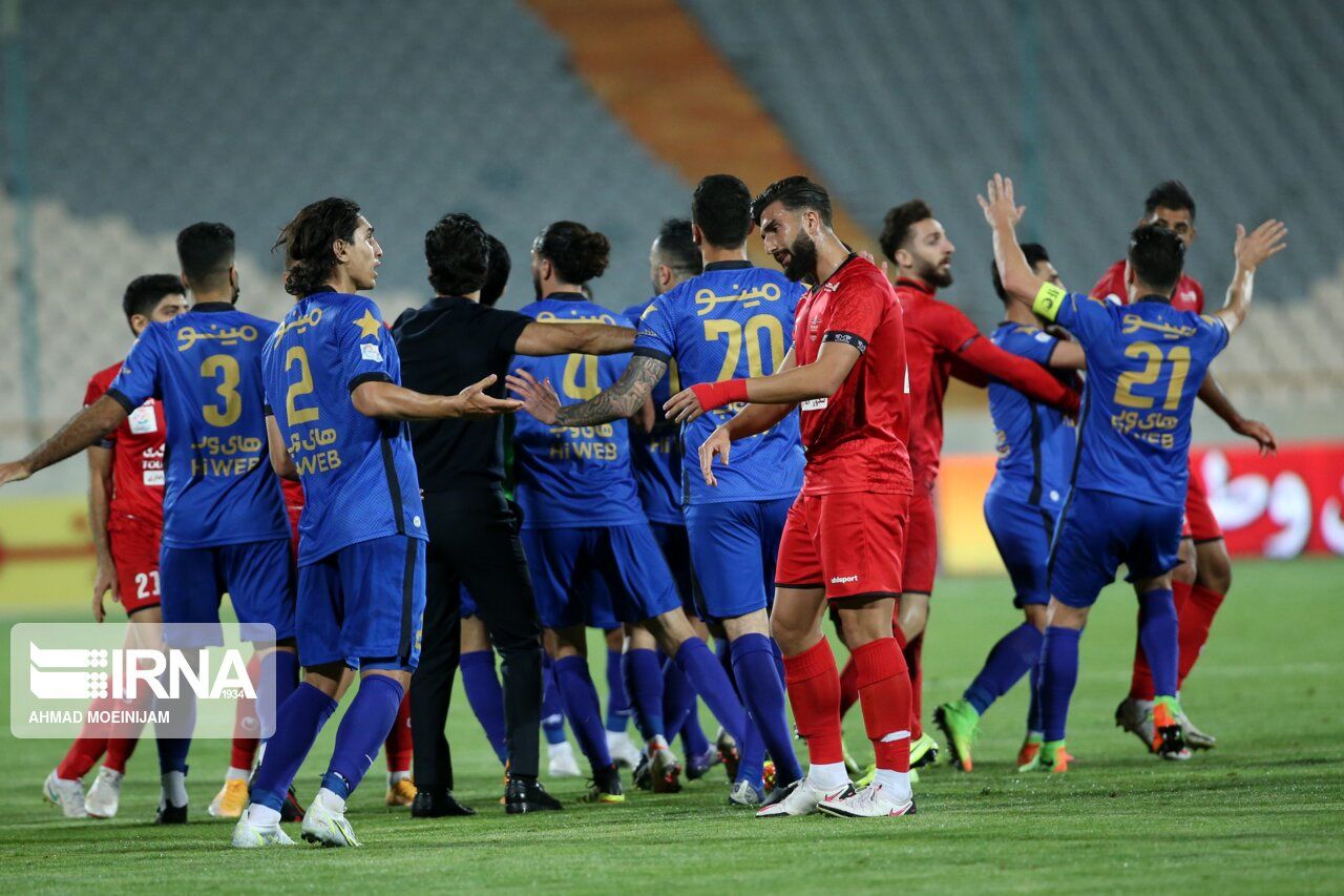 شهرآورد ۹۵ "برد پرسپولیس و جنجال دقیقه نودی"