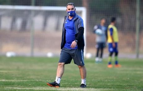 فکری: منافع عده‌ای در بهم ریختگی استقلال است