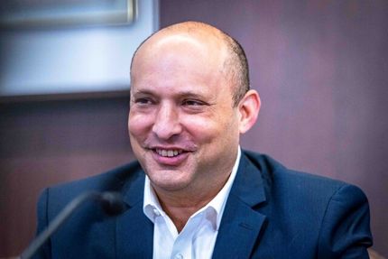 نخست وزیر سابق رژیم صهیونیستی به بیمارستان منتقل شد